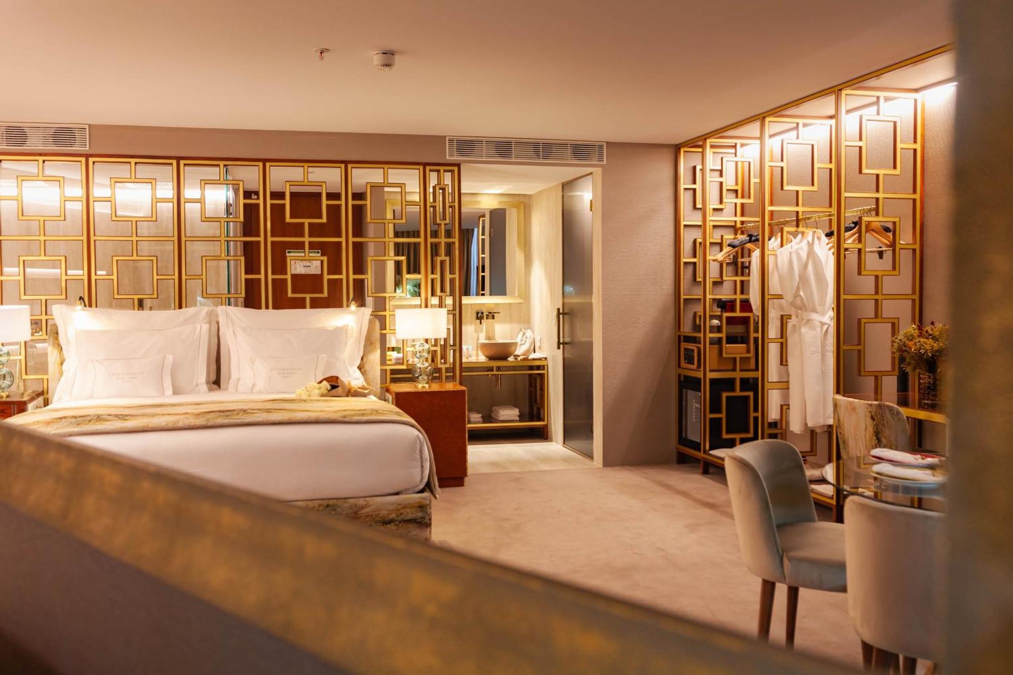 Wine & Books Lisboa Hotel 客房 照片 A suite at the Mandarin Oriental, London
